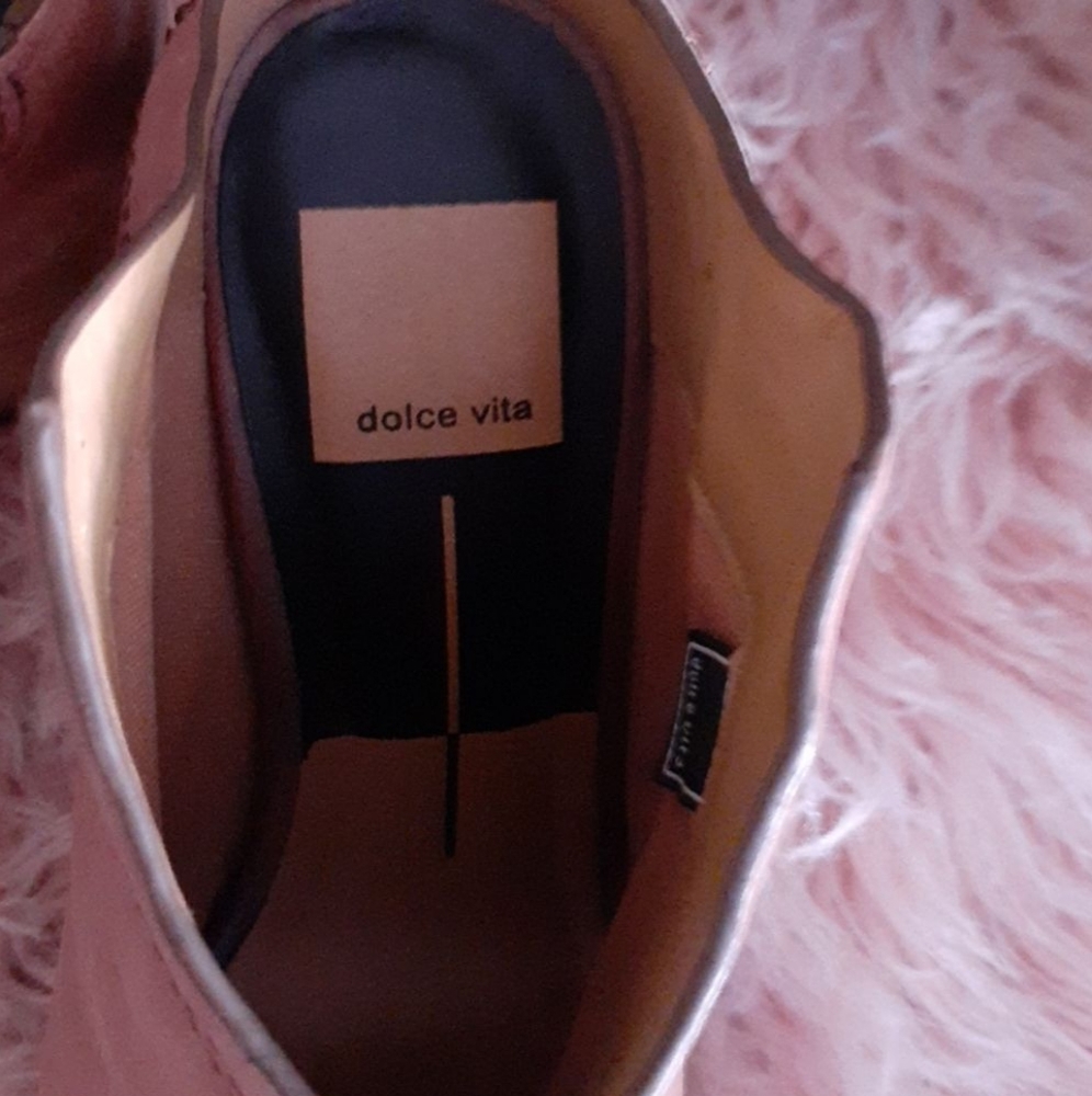 Pink rose boots - Picture 5 of 6